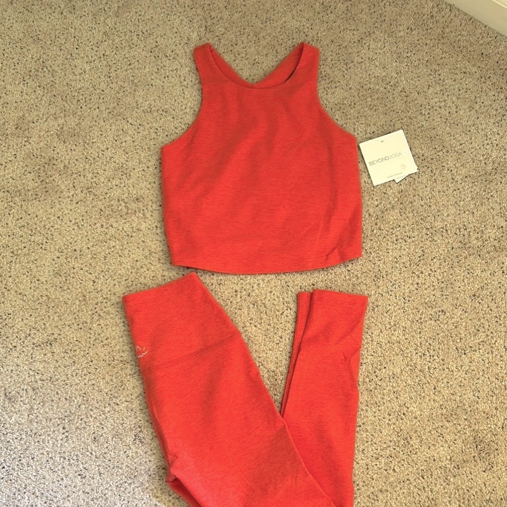 Beyond Yoga Set, Coral Heather